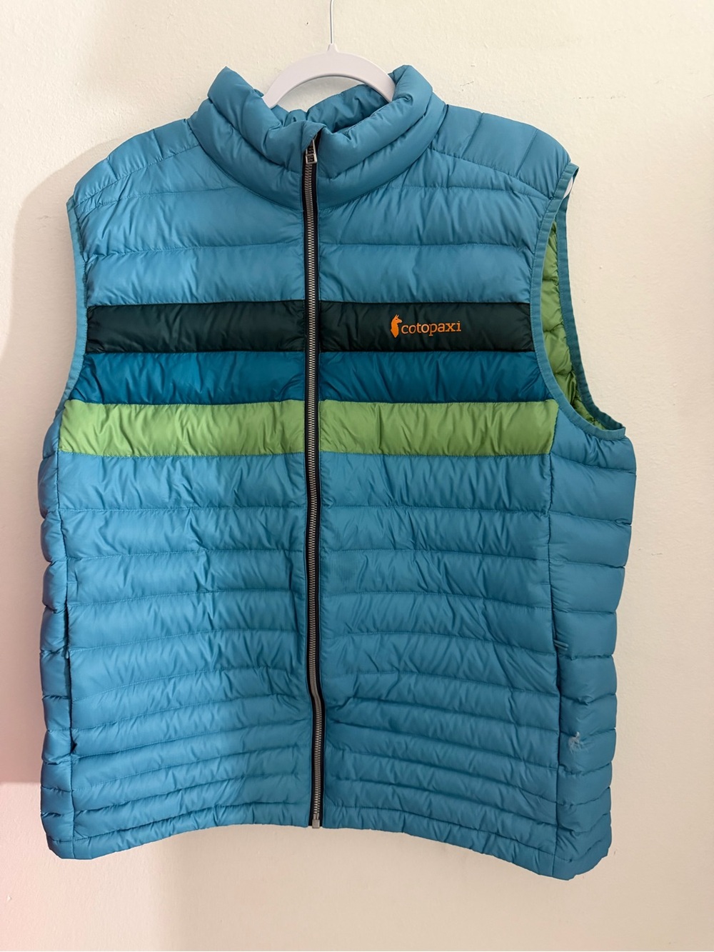 cotopaxi turquoise & green men’s packable puffer vest